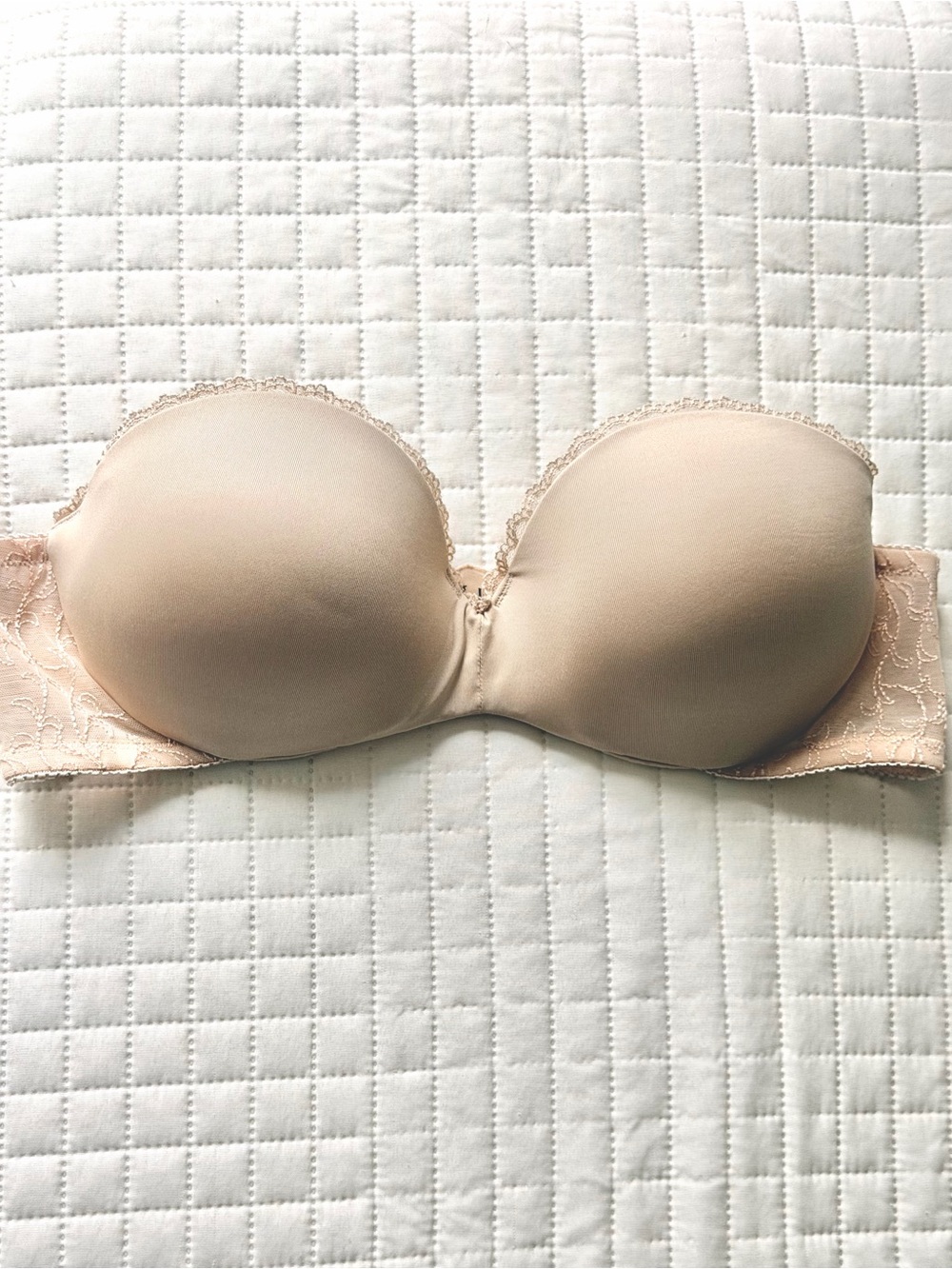 Vanity Fair Strapless Bandeau Bra - Nude